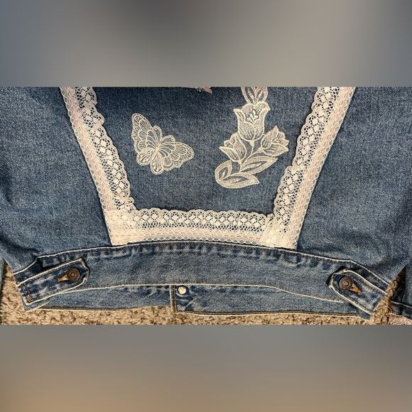 Levi’s Strauss Vintage Denim Trucker Jacket Lace Embroidered YL 16/18 Oversized - Picture 15 of 15